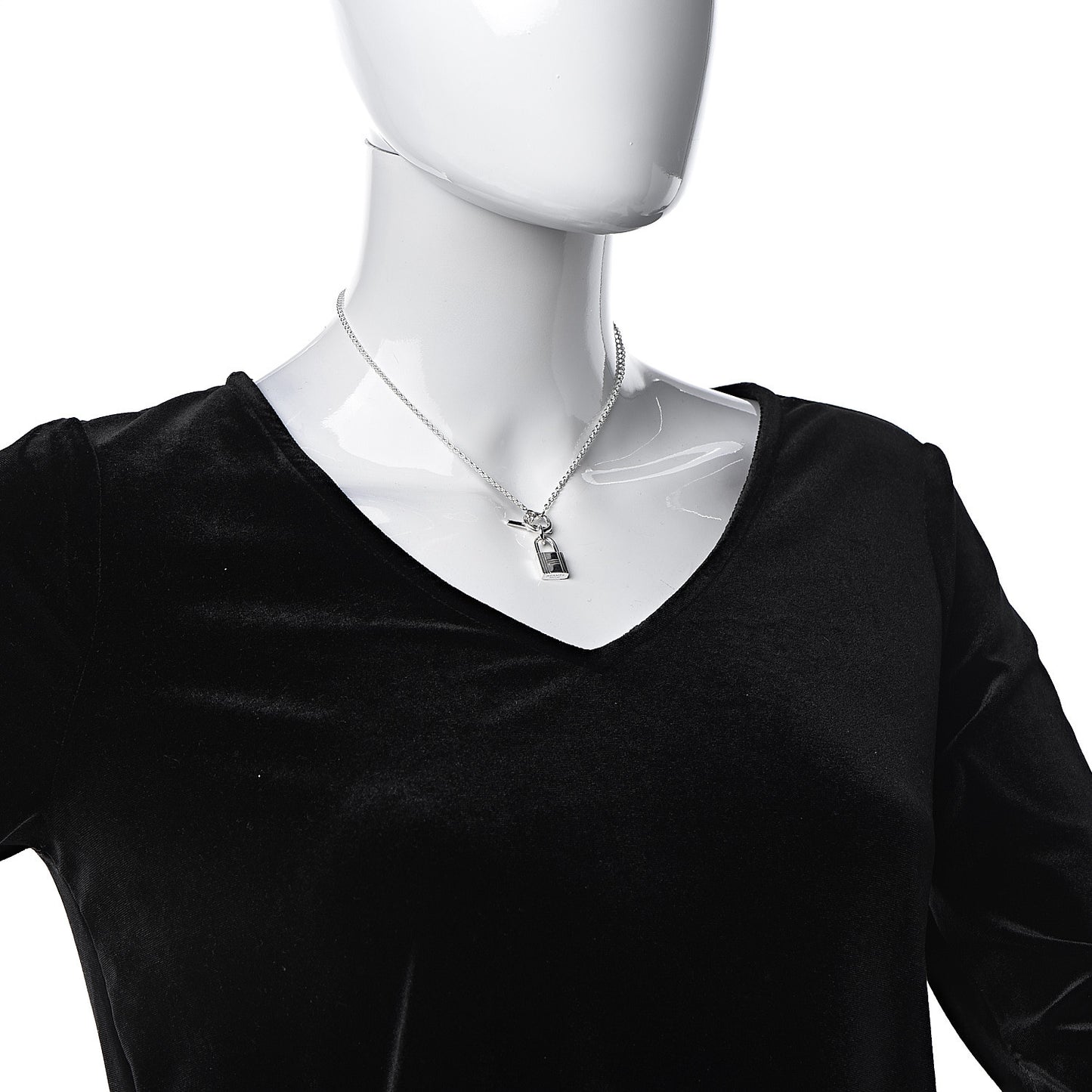 Sterling Silver Cadenas Kelly Lock Pendant Necklace