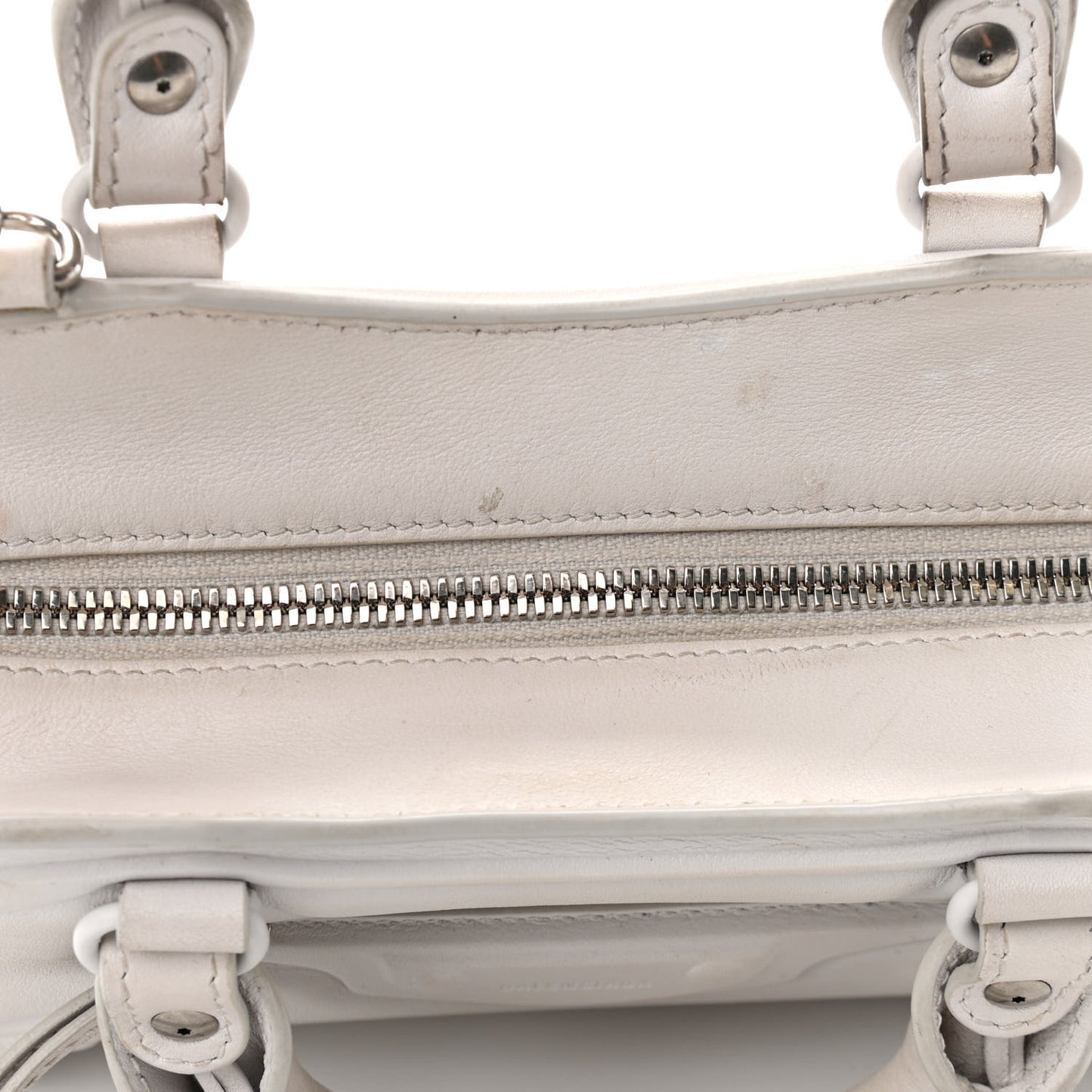 Cake Calfskin Tonal Hardware Mini Neo Classic City White