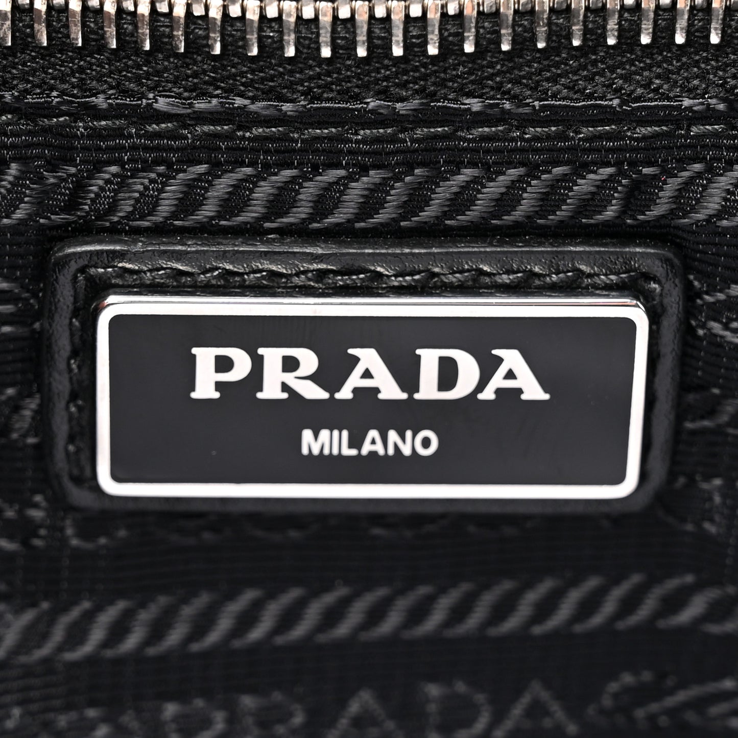 Saffiano Travel Brique Belt Bag Black Blue