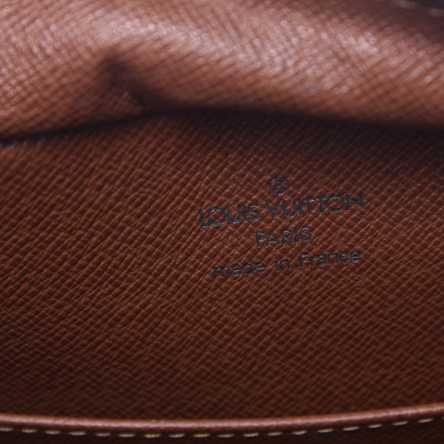 Louis Vuitton Monogram Cite MM 6 of 9