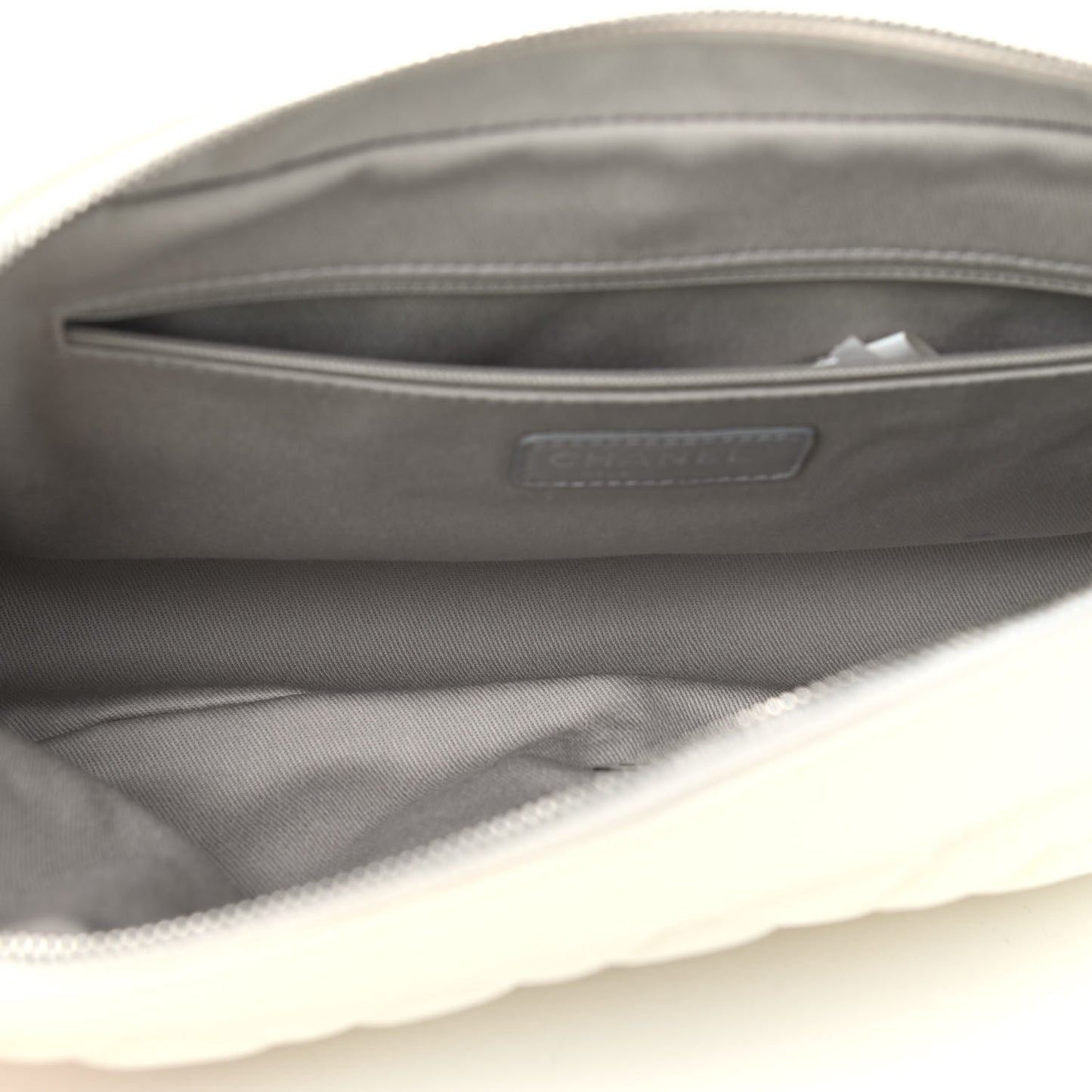 Caviar Quilted Jumbo Easy Flap Dark White