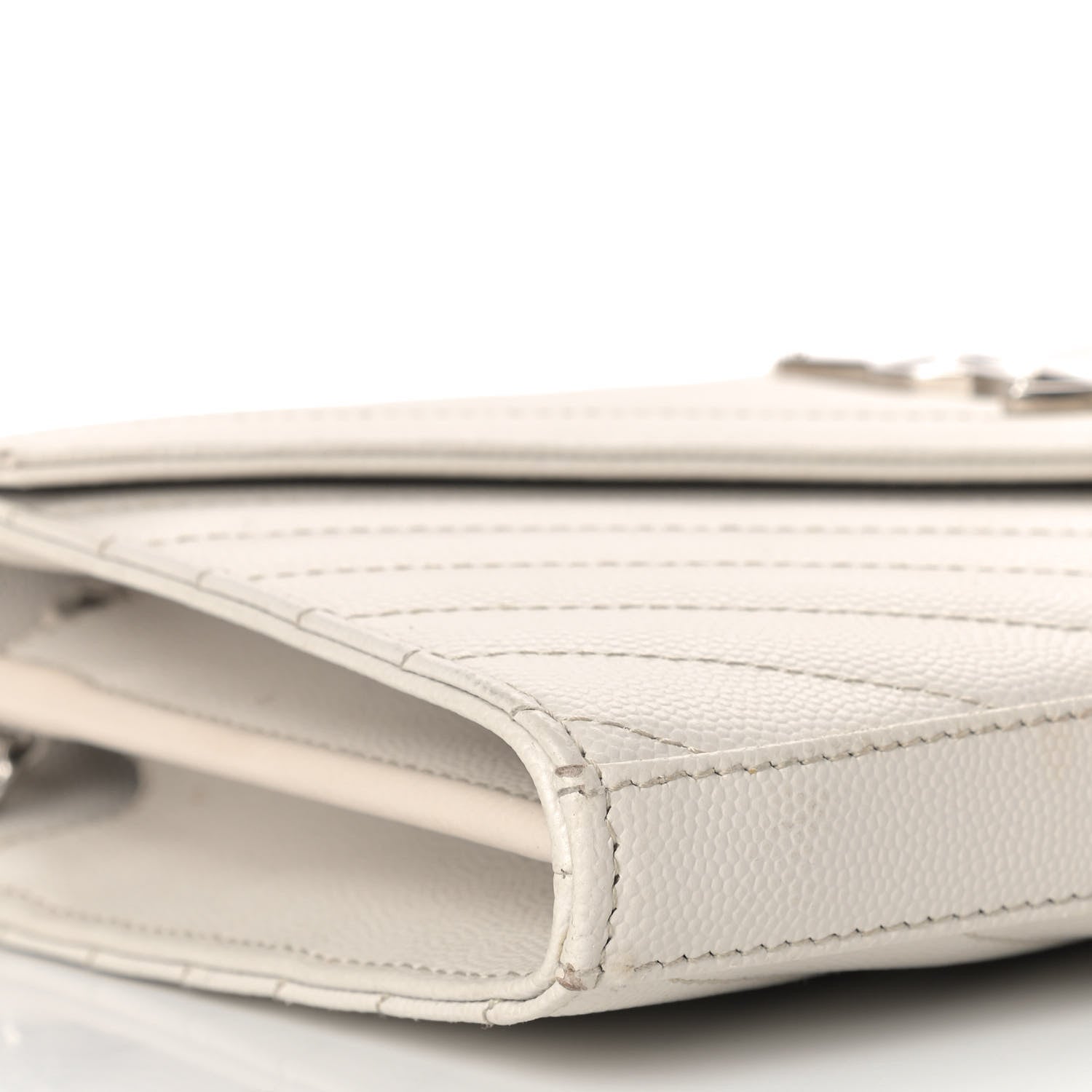 Saint Laurent Grain De Poudre Matelasse Chevron Monogram Chain Wallet White 8 of 10