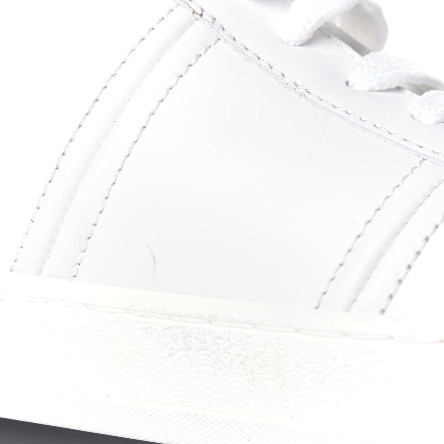Valentino Garavani Calfskin Mens Flycrew Sneakers 41 White 12 of 12