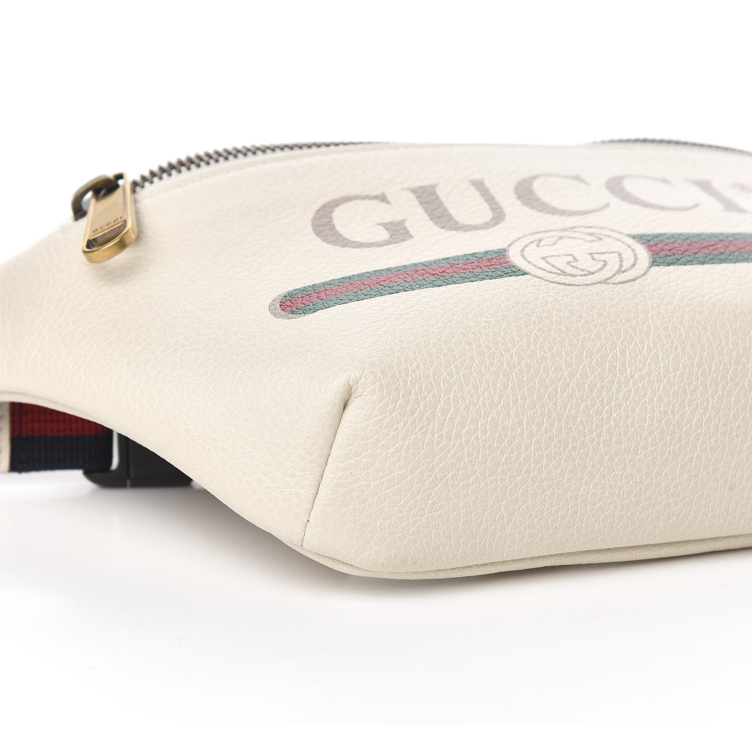 Gucci Grained Calfskin Small Logo Belt Bag White 8 of 10