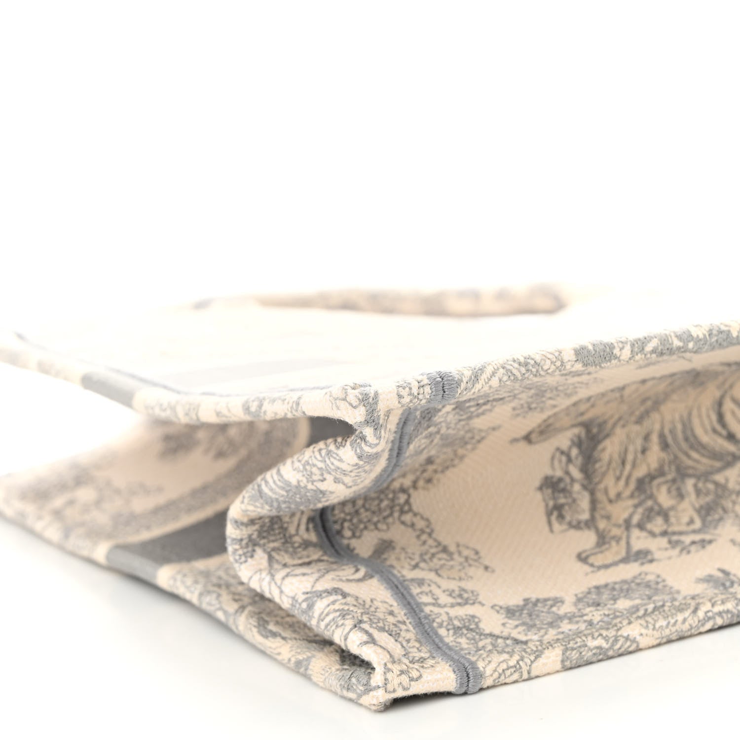 Christian Dior Canvas Embroidered Medium Dioriviera Toile De Jouy Book Tote Gray 8 of 9