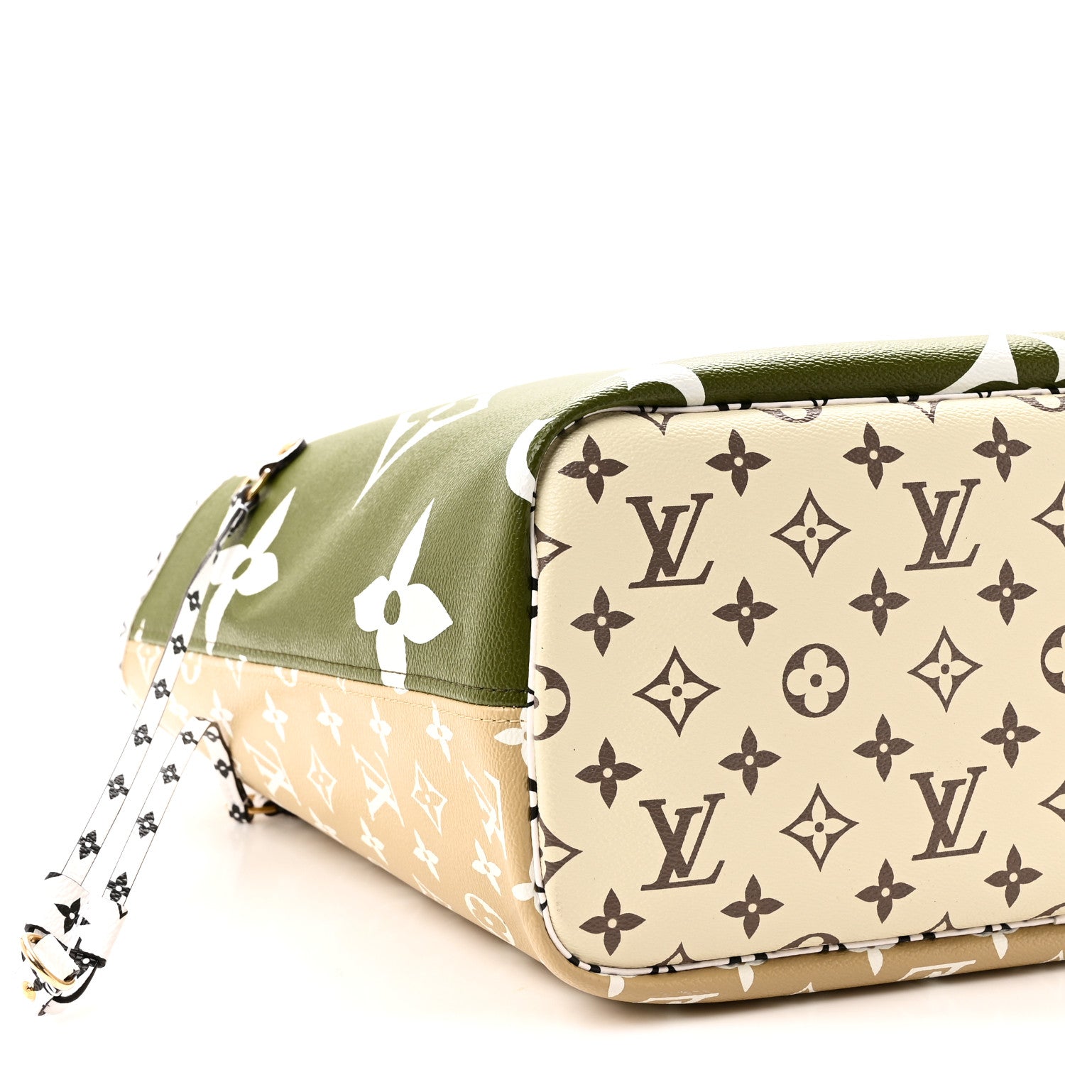 Louis Vuitton Monogram Giant Neverfull MM Kaki 8 of 9