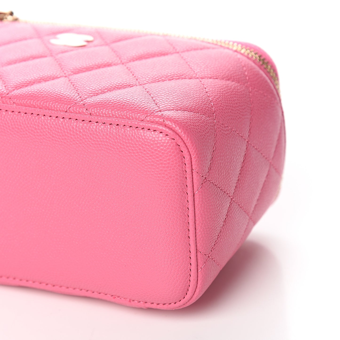 Caviar Quilted Small Vanity Case With Chain Pink