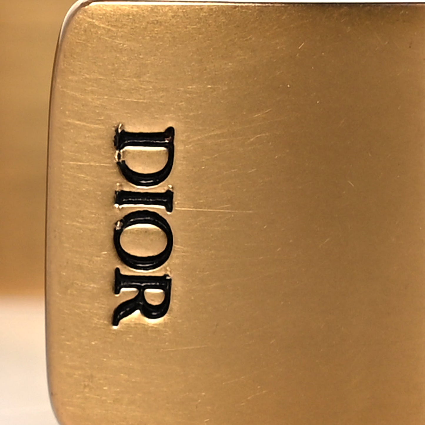 Metal 30 Montaigne Cuff Bracelet Gold