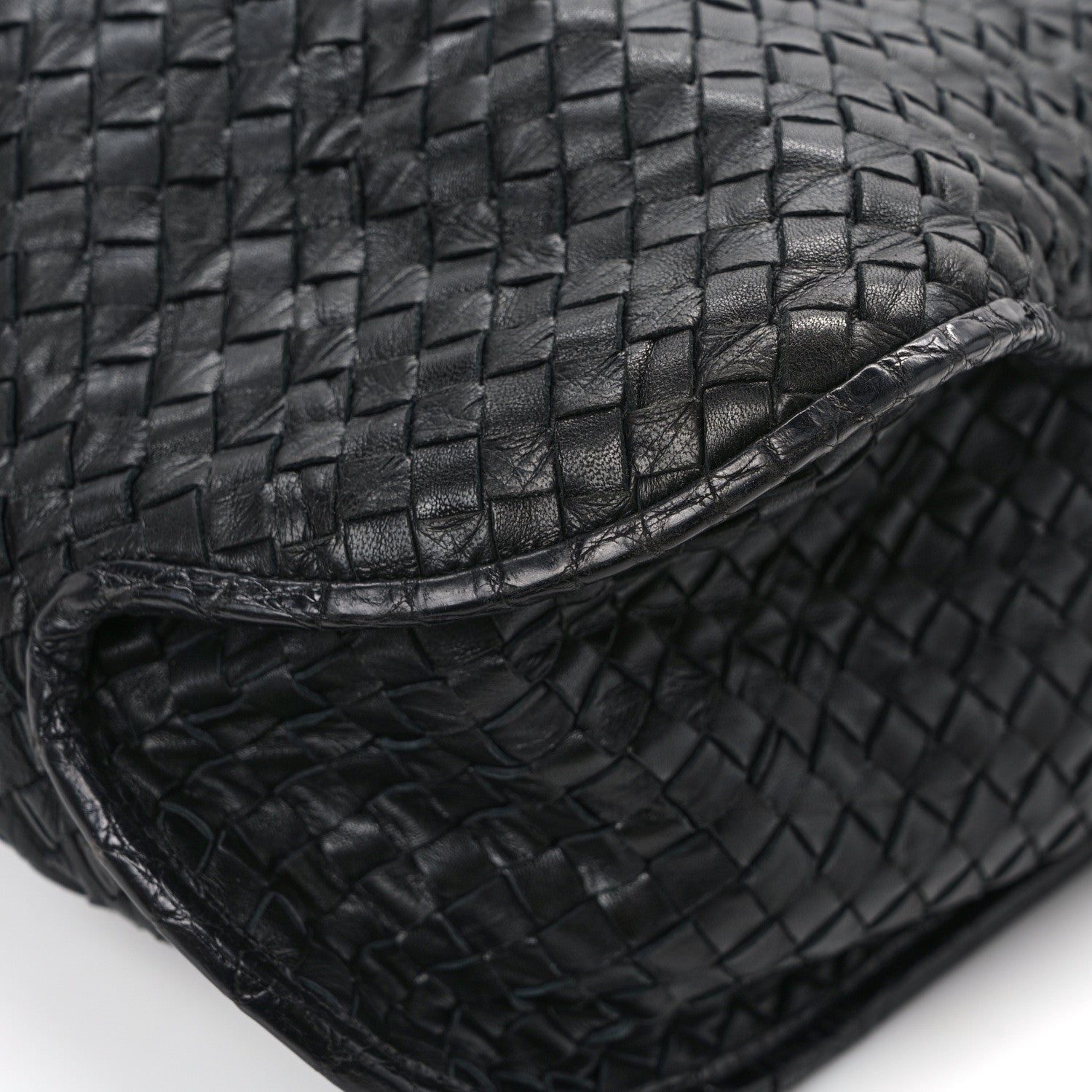 Bottega Veneta Nappa Intrecciato Alligator Hobo Black 11 of 15