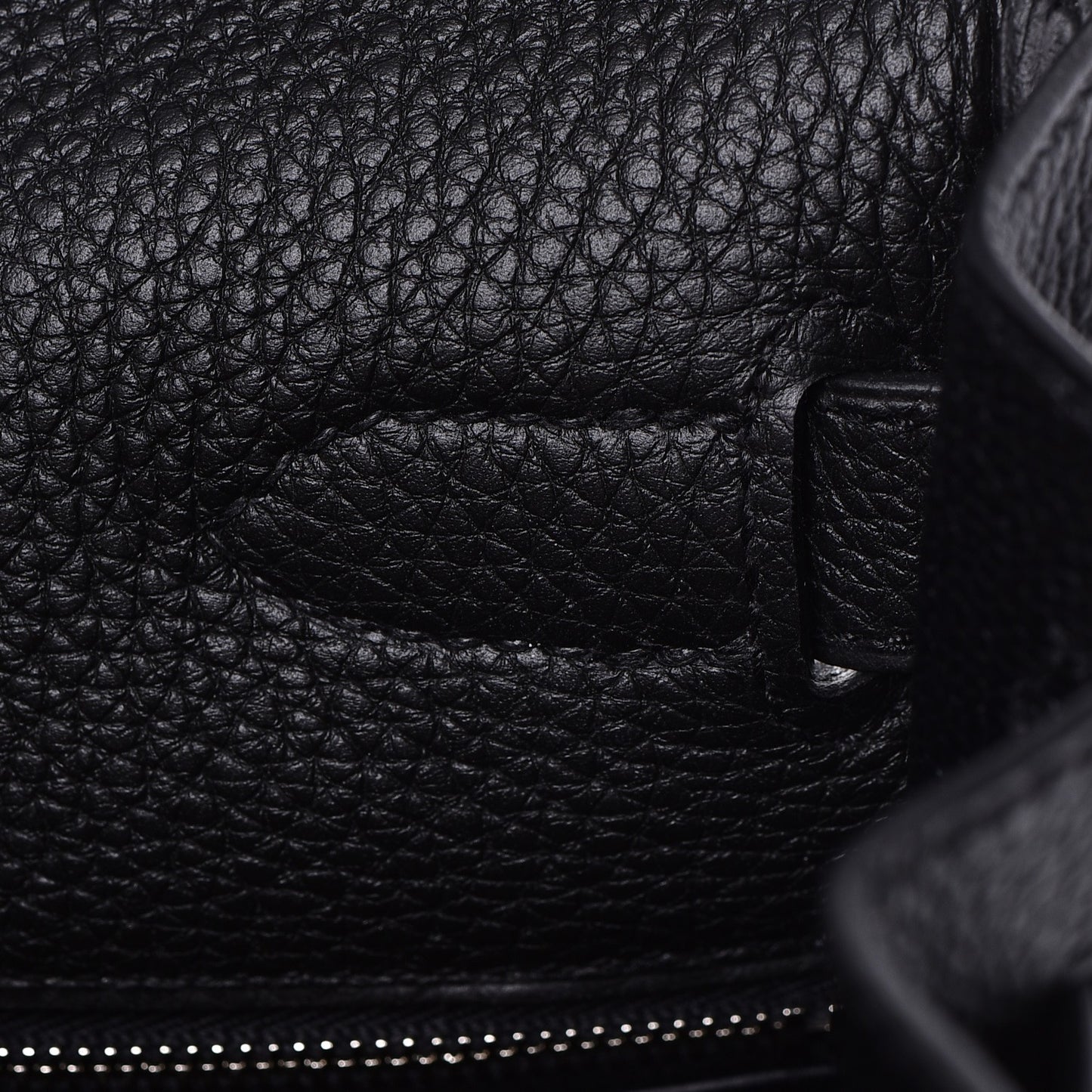 Togo Kelly Retourne 32 Black