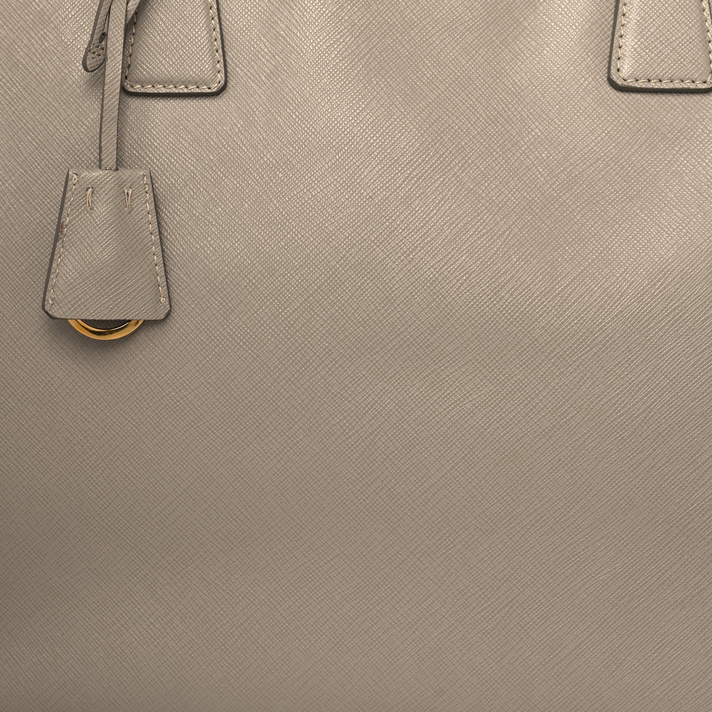 Saffiano Lux Medium Tote Pomice