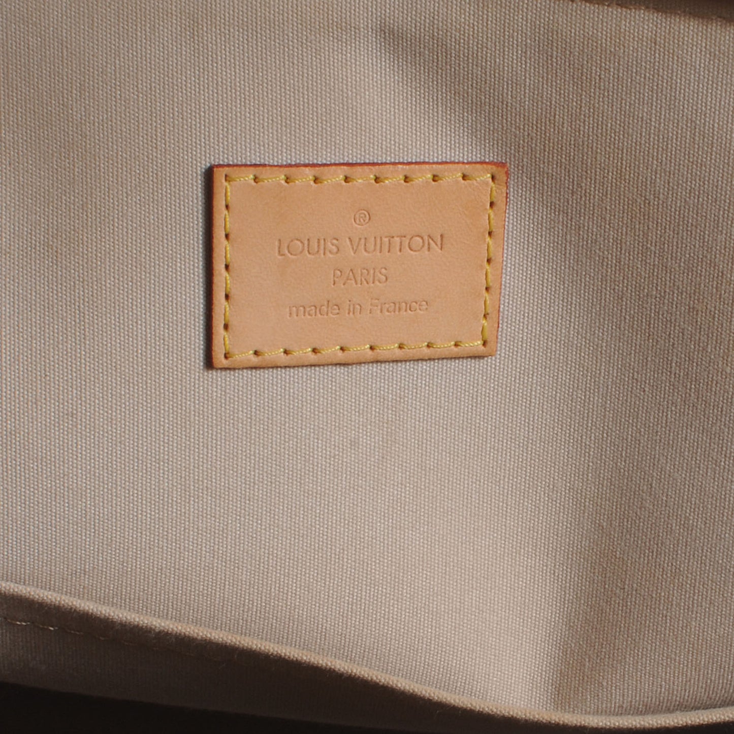 Monogram Miroir Alma MM Gold
