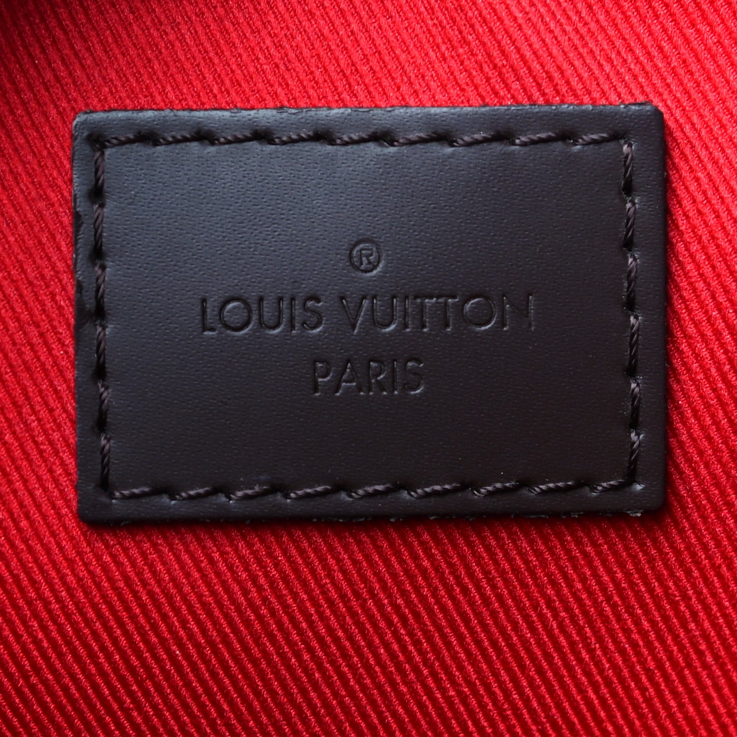 Louis Vuitton Damier Ebene South Bank Besace 6 of 13