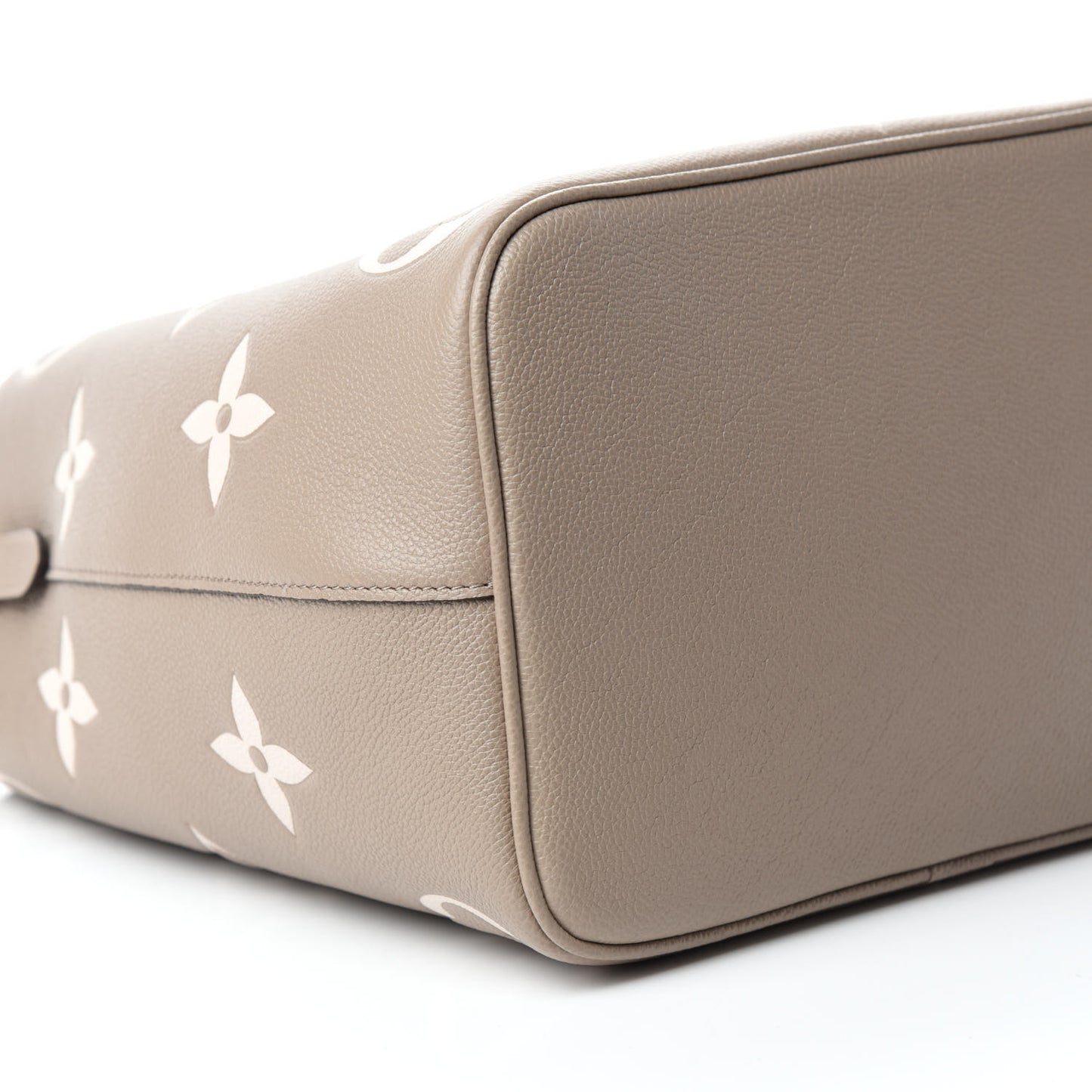 Empreinte Monogram Giant Neonoe MM Tourterelle Creme