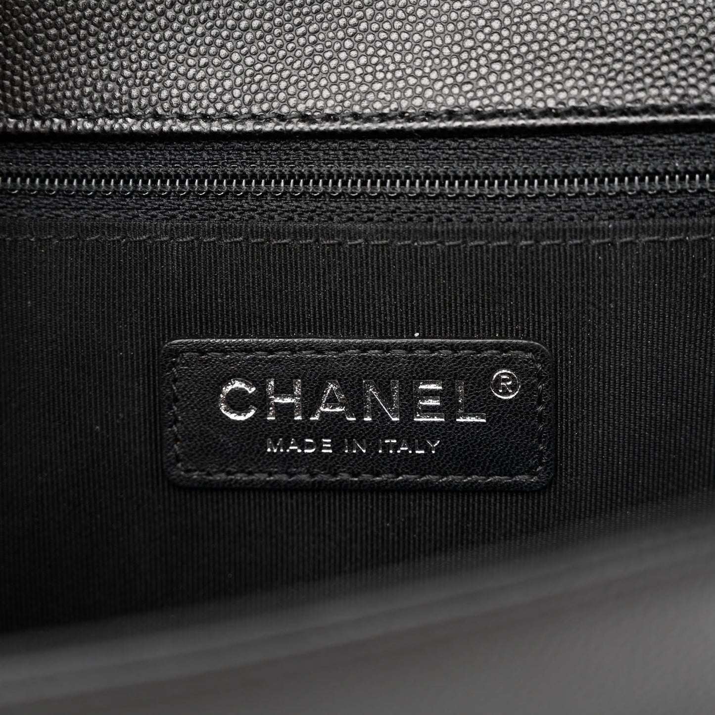 Caviar Quilted New Medium Boy Flap Black