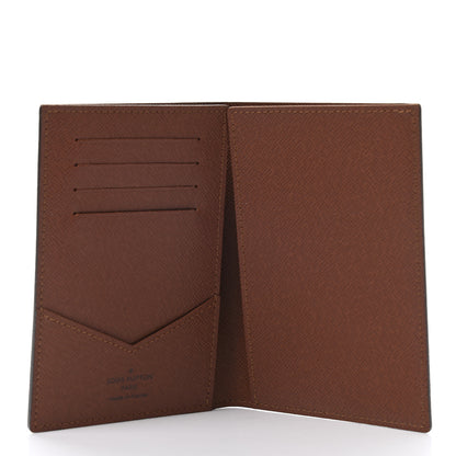 Louis Vuitton Monogram Passport Cover 5 of 7