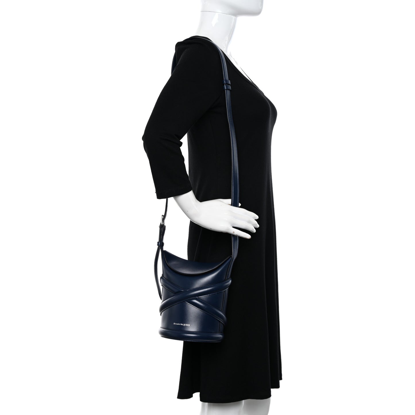 Calfskin Curve Bucket Bag Navy