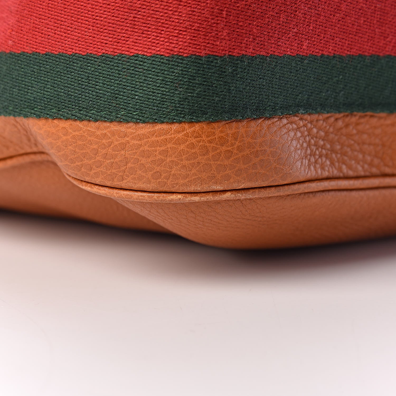 Gucci Pebbled Calfskin Medium Heritage Shoulder Bag Light Tobacco 9 of 13