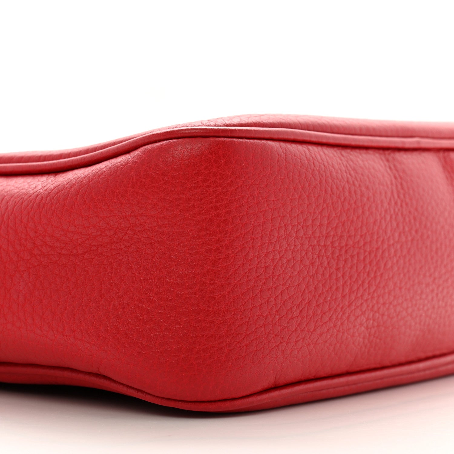 Gucci Pebbled Calfskin Small Soho Disco Bag Tabasco Red 9 of 15