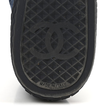 Chanel Printed Denim Quilted High Top Sneakers 37.5 Dark Blue 7 of 10