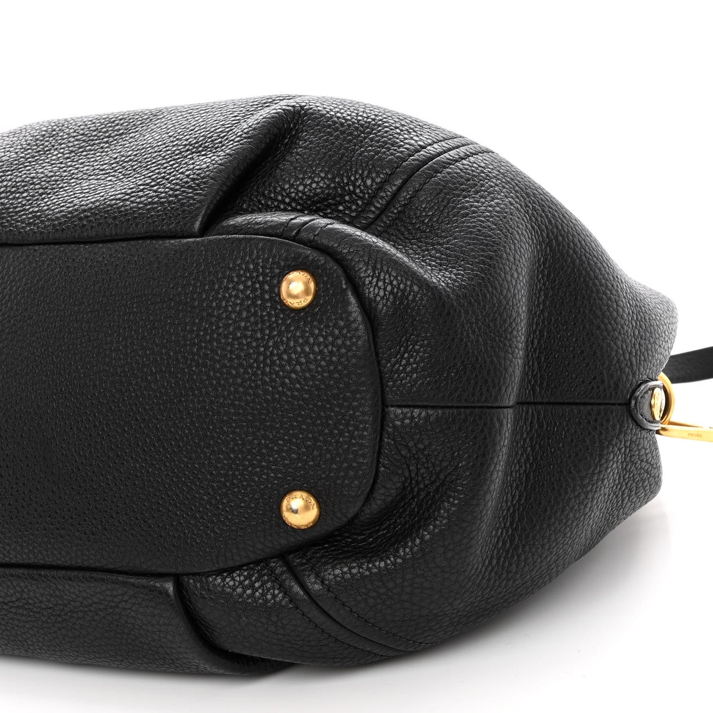 Vitello Daino Shoulder Bag Black