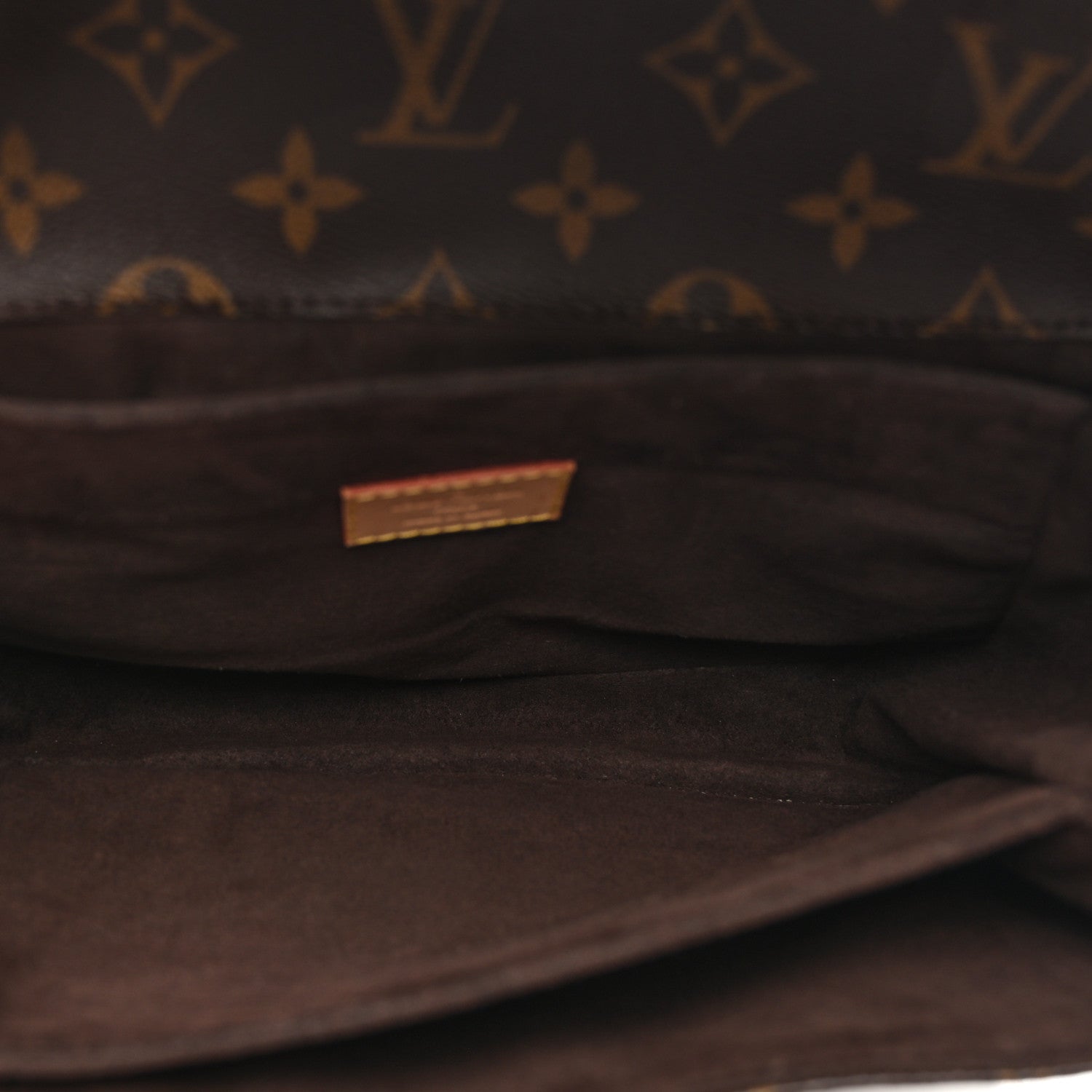 Louis Vuitton Monogram Pochette Metis 5 of 11