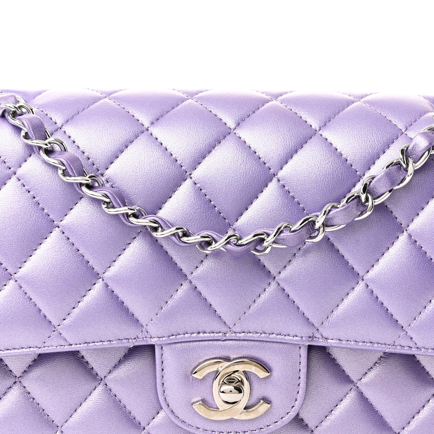 ノベルティ CHANEL メタリックパープルショルダーバッグ Chanel Metallic Lambskin Quilted Medium Double Flap Purple 1759548