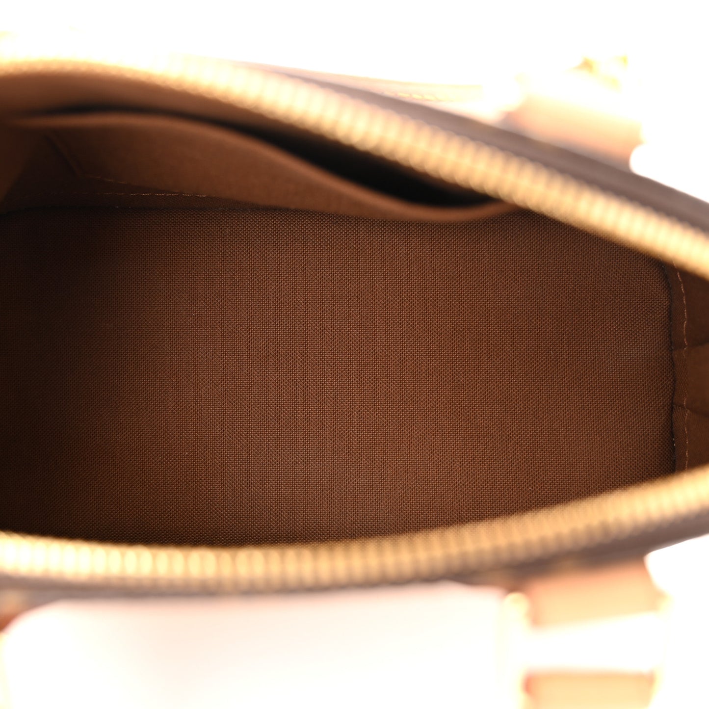 Monogram Alma BB
