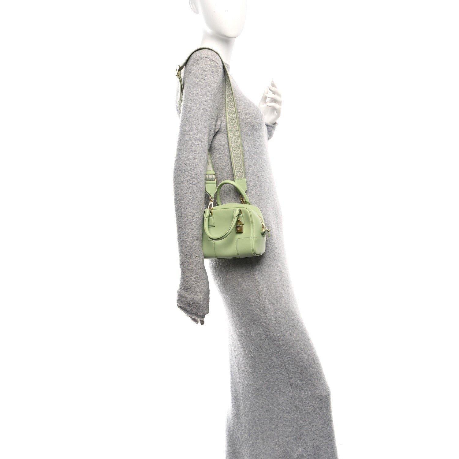 Loewe Calfskin Amazona 16 Tote Light Pear 2 of 10