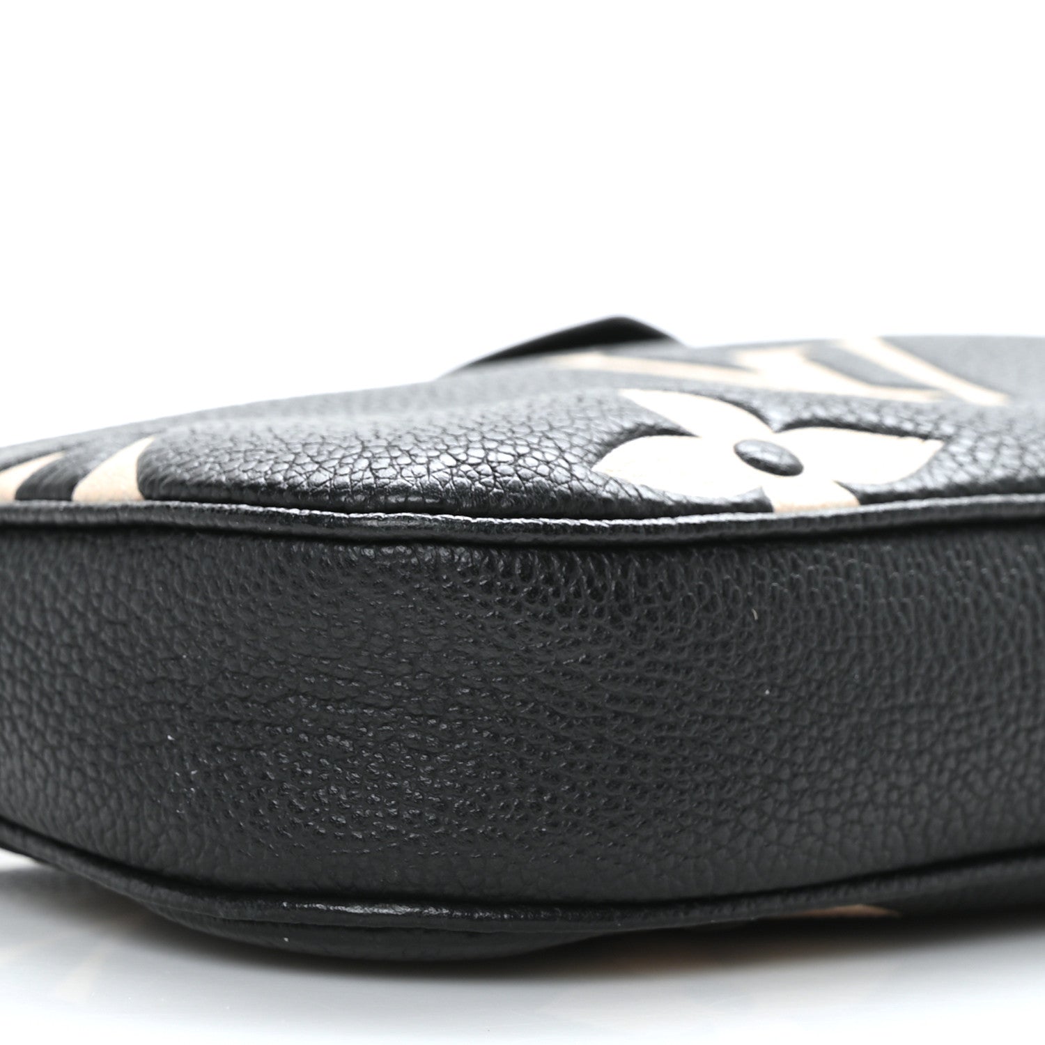 Louis Vuitton Empreinte Monogram Giant Multi Pochette Accessories Mini Pochette Black Beige 6 of 7