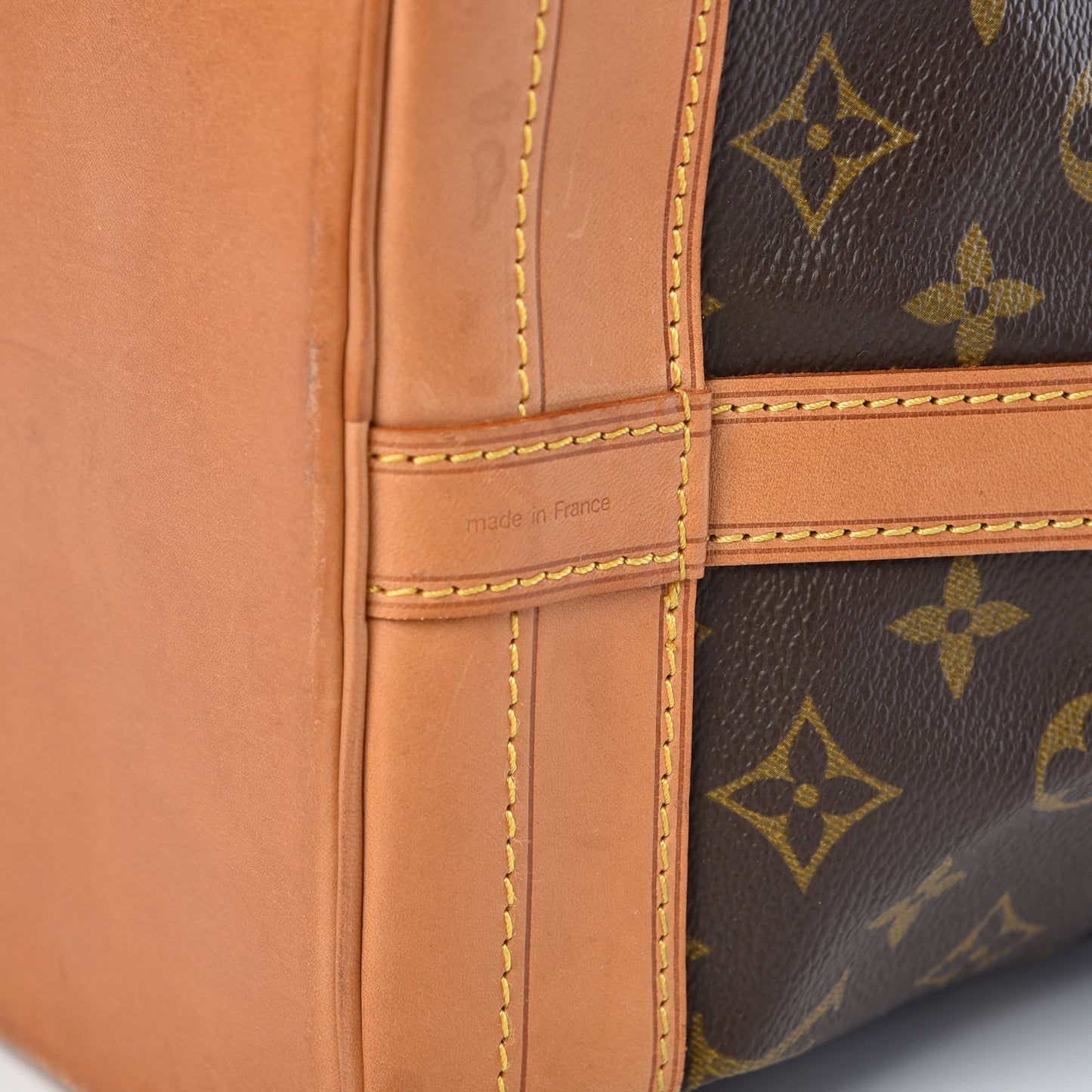 Monogram Noe