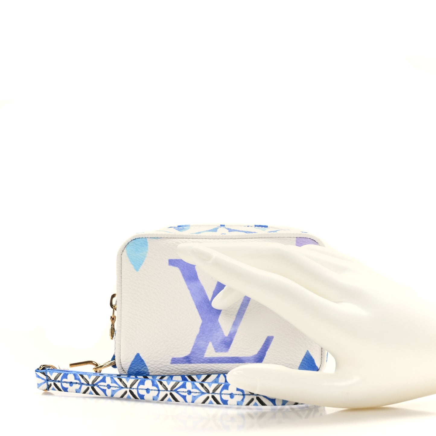 Monogram Giant By The Pool 2.0 Wapity Case Blue