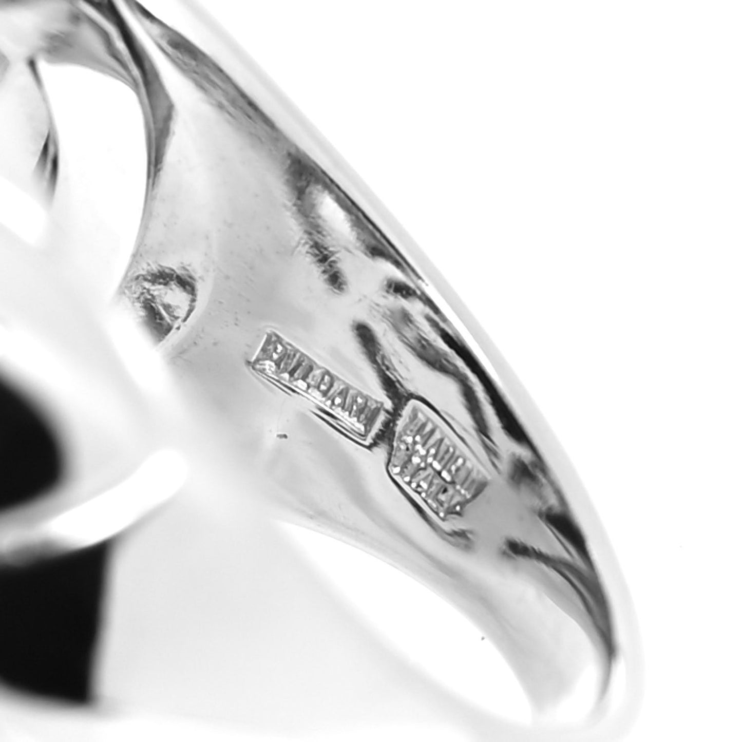 18K White Gold Black Onyx Pyramide Ring 48 4.5