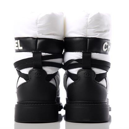 Chanel Calfskin Nylon Grosgrain CC Ankle Snow Boots 37.5 White Black 7 of 11