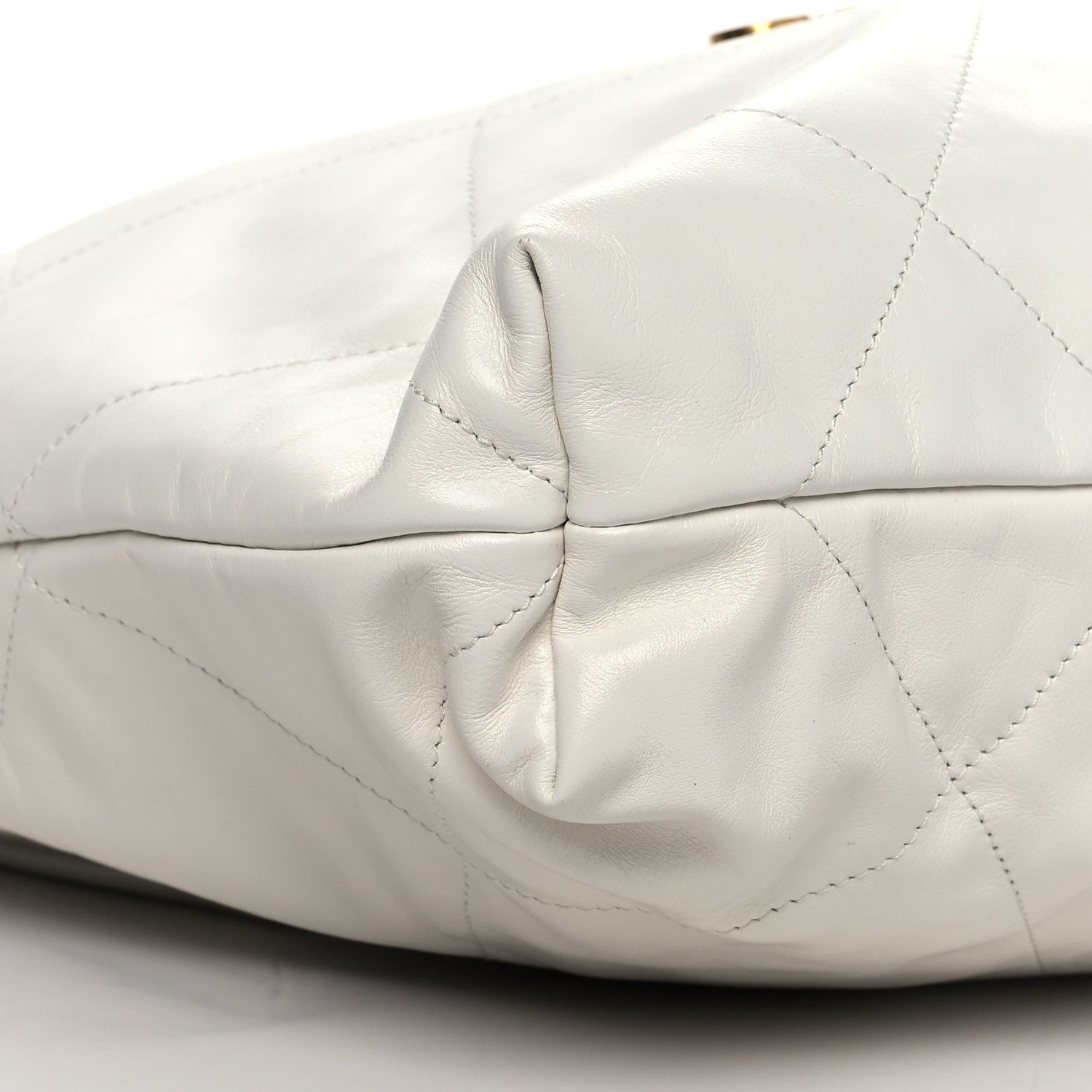 Chanel Shiny Calfskin Quilted Chanel 22 White 11 of 12