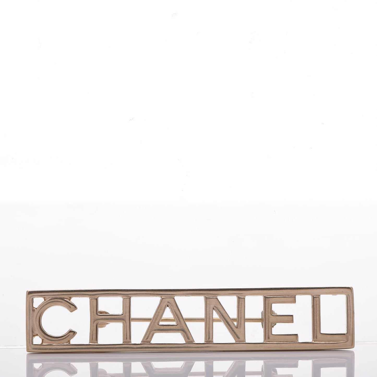 Star Logo Brooch Gold