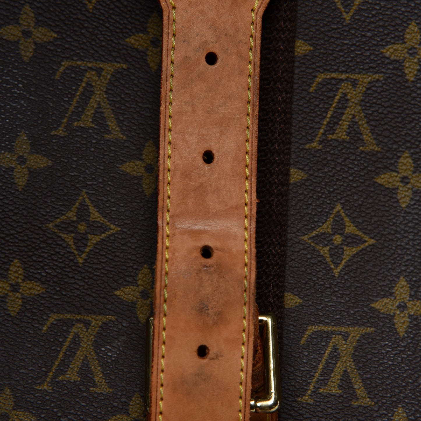 Monogram Satellite 70