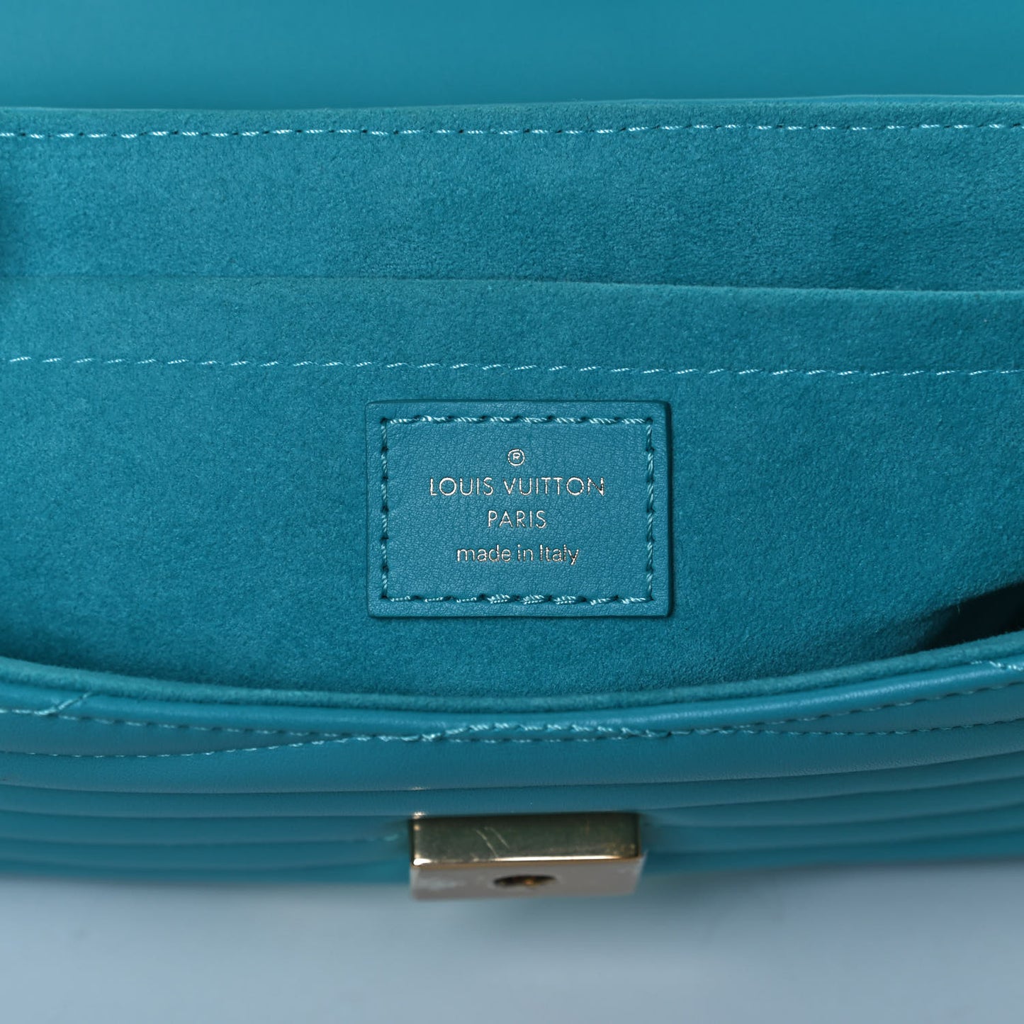 Calfskin New Wave Chain MM Malibu Green