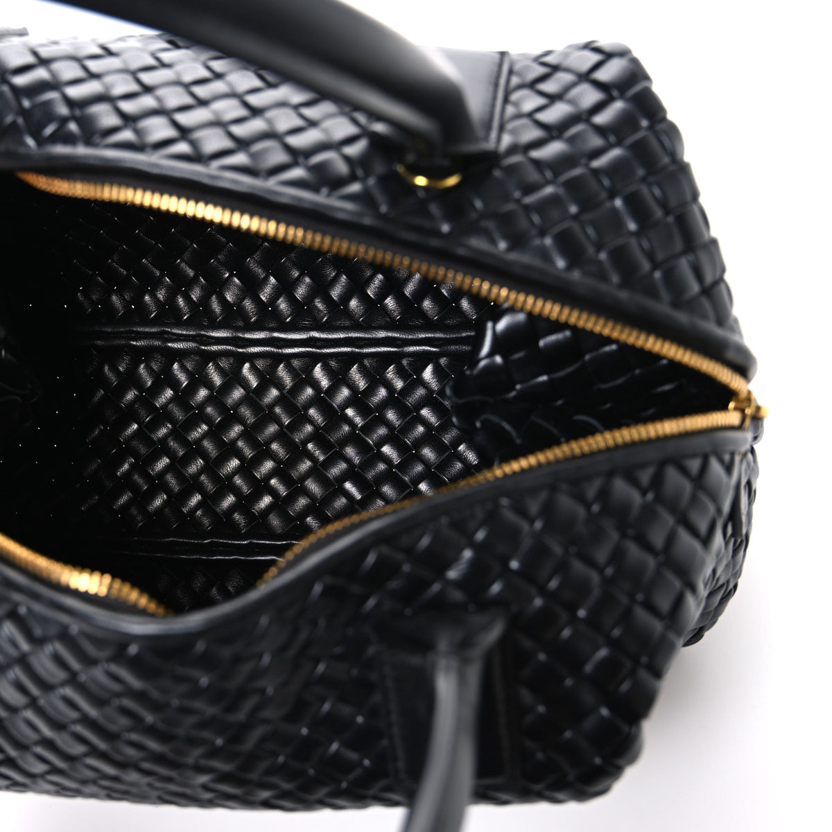 Nappa Intrecciato Medium Bauletto Black