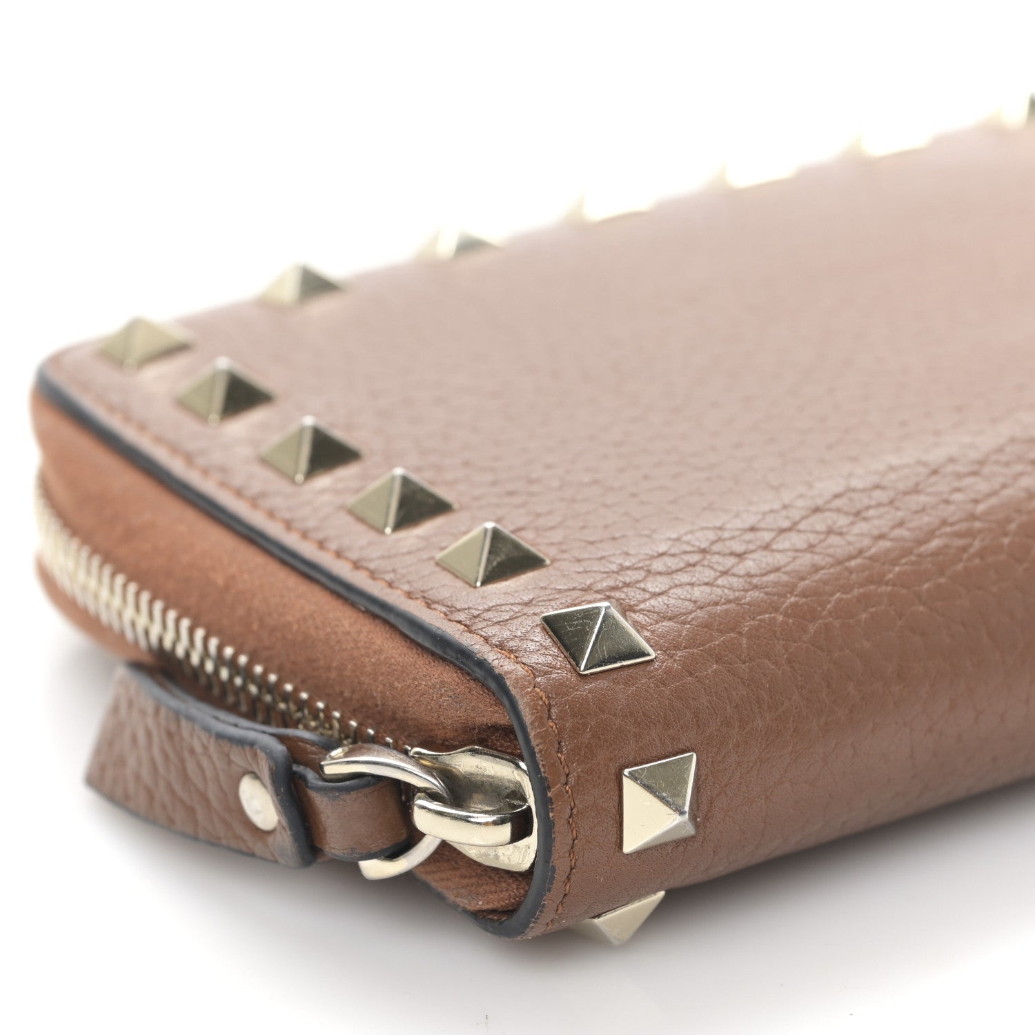 Valentino Garavani Pebbled Calfskin Rockstud Compact Zip Around Wallet Bright Cognac 7 of 9