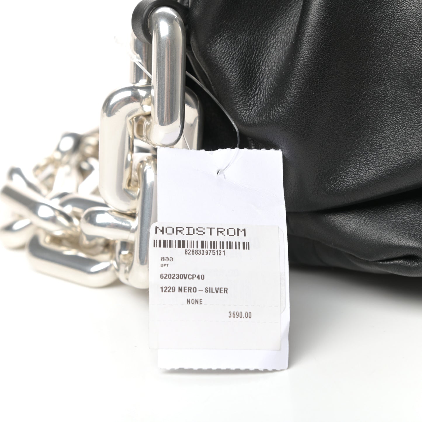Calfskin The Pouch Chain Black