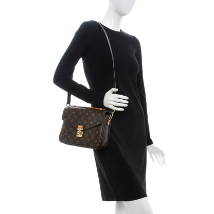 Louis Vuitton Monogram Pochette Metis 2 of 8
