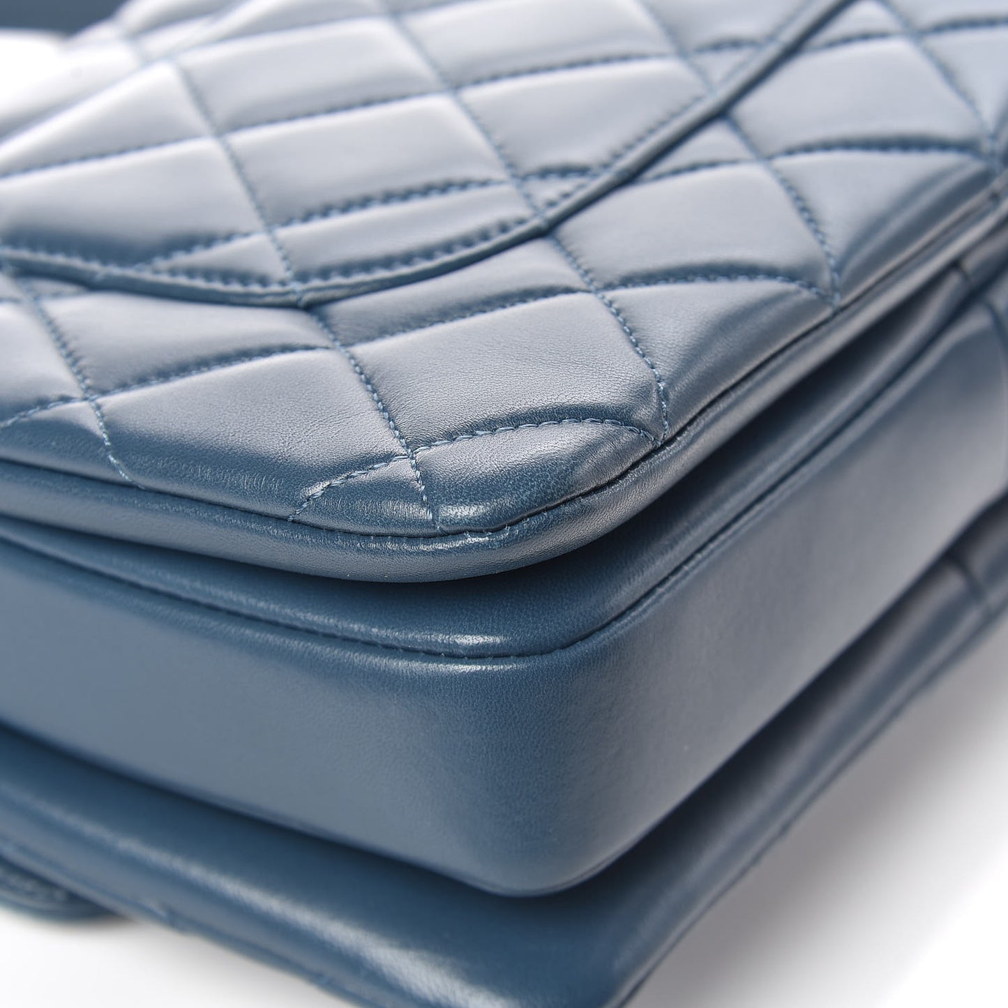 CHANELLambskinQuiltedSmallTrendyCCFlapDualHandleBagBlue