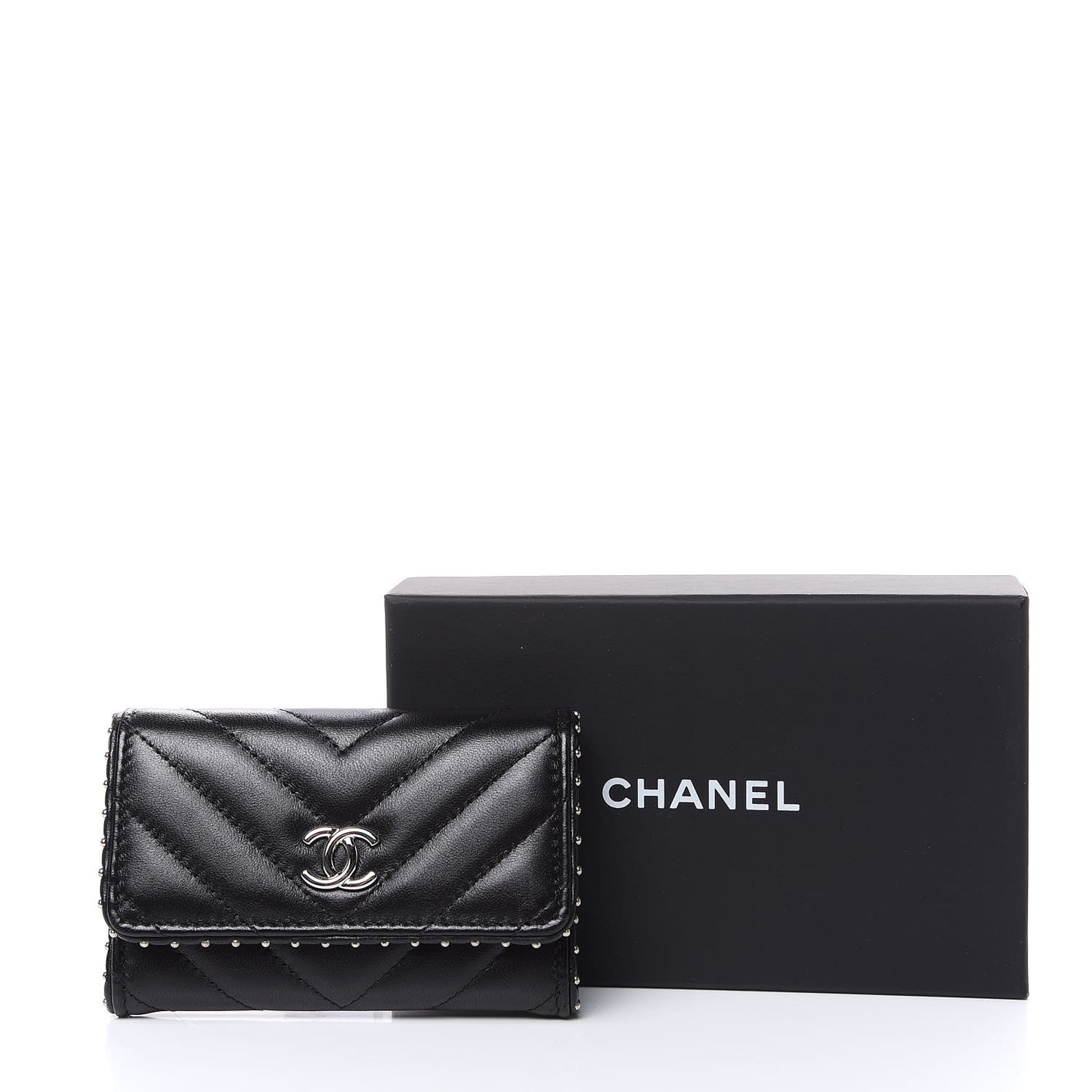 Lambskin Chevron Quilted Studded Card Holder Black