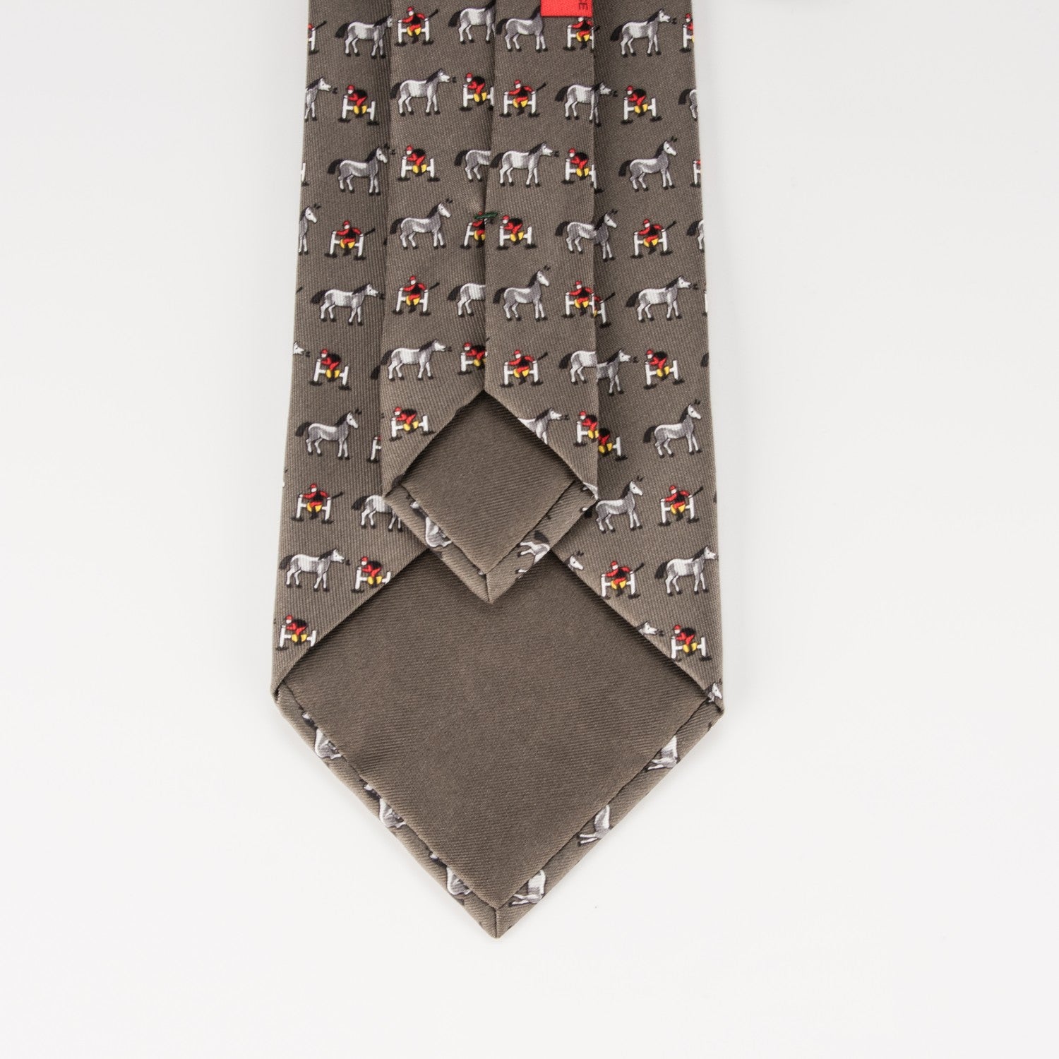 Hermes Printed Silk Mens Neck Tie Kaki Gris Fonce Rouge 4 of 4