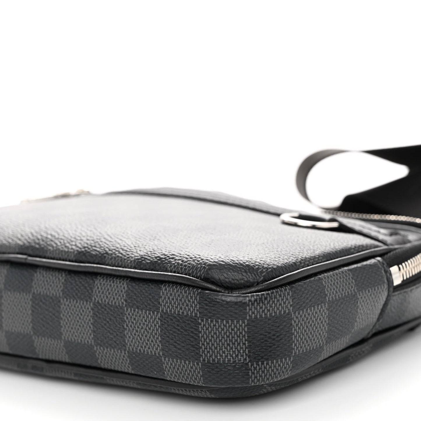Damier Graphite Scott Messenger