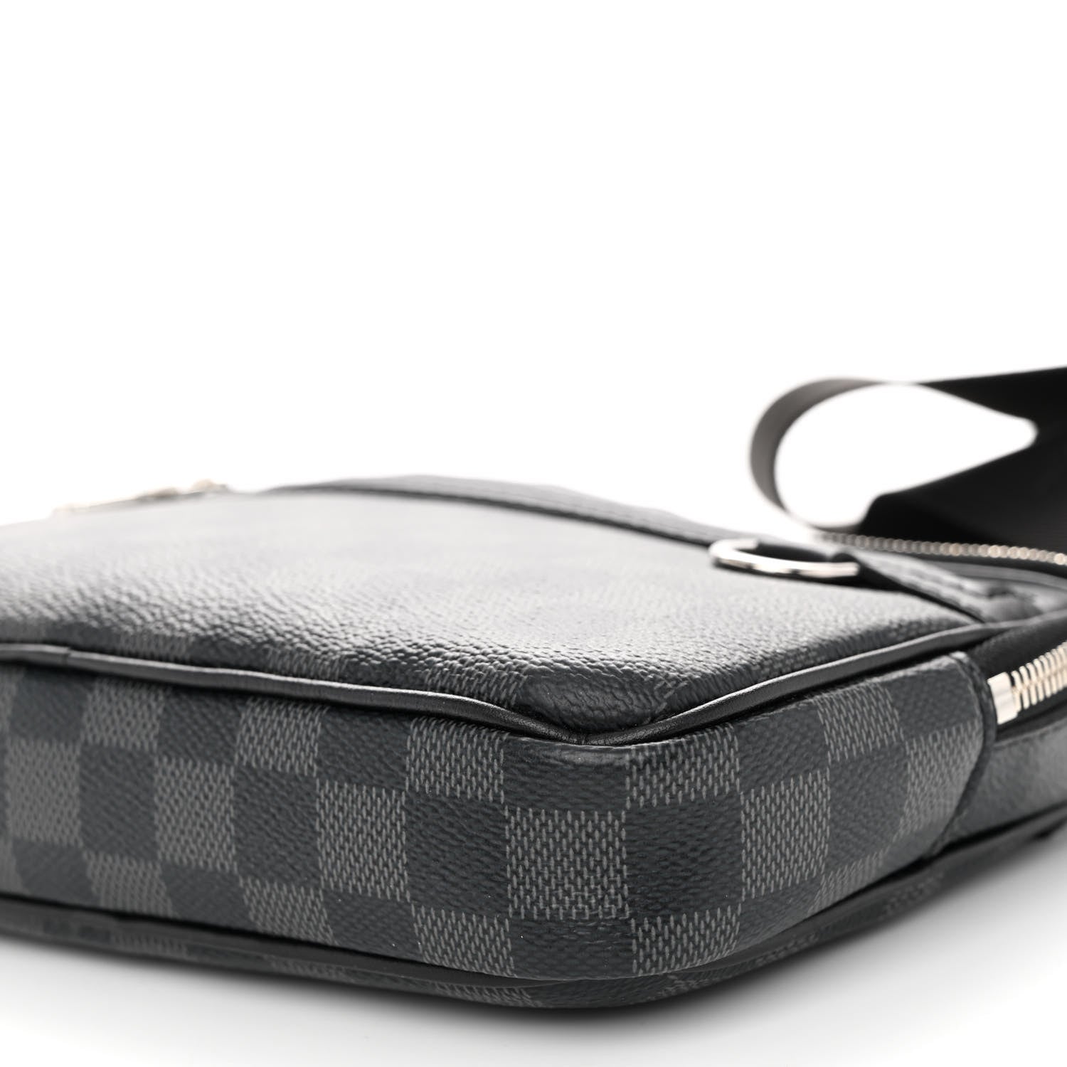 Louis Vuitton Damier Graphite Scott Messenger 9 of 9