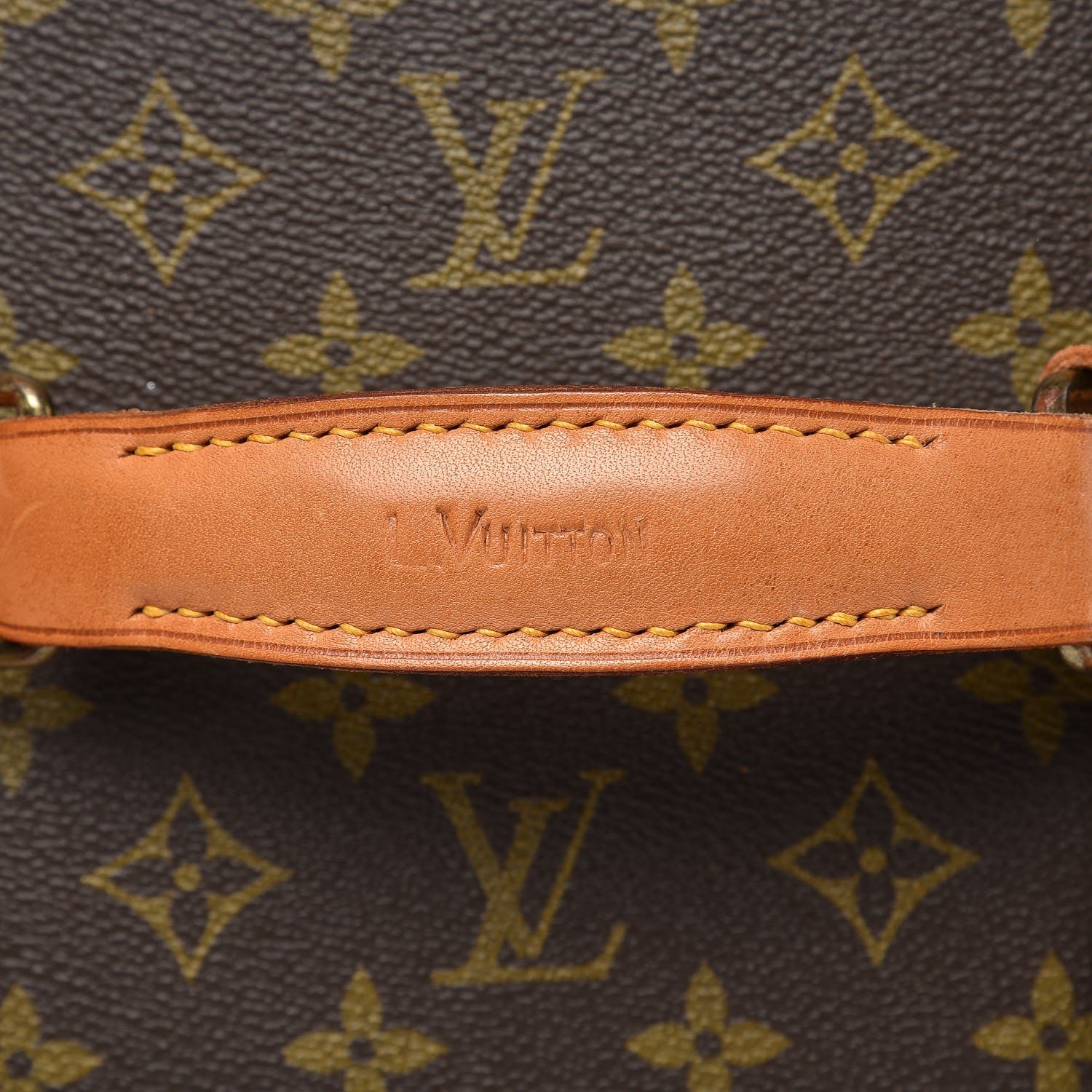 Louis Vuitton Monogram Boite Bouteilles et Glace Beauty Train Case 20 of 24