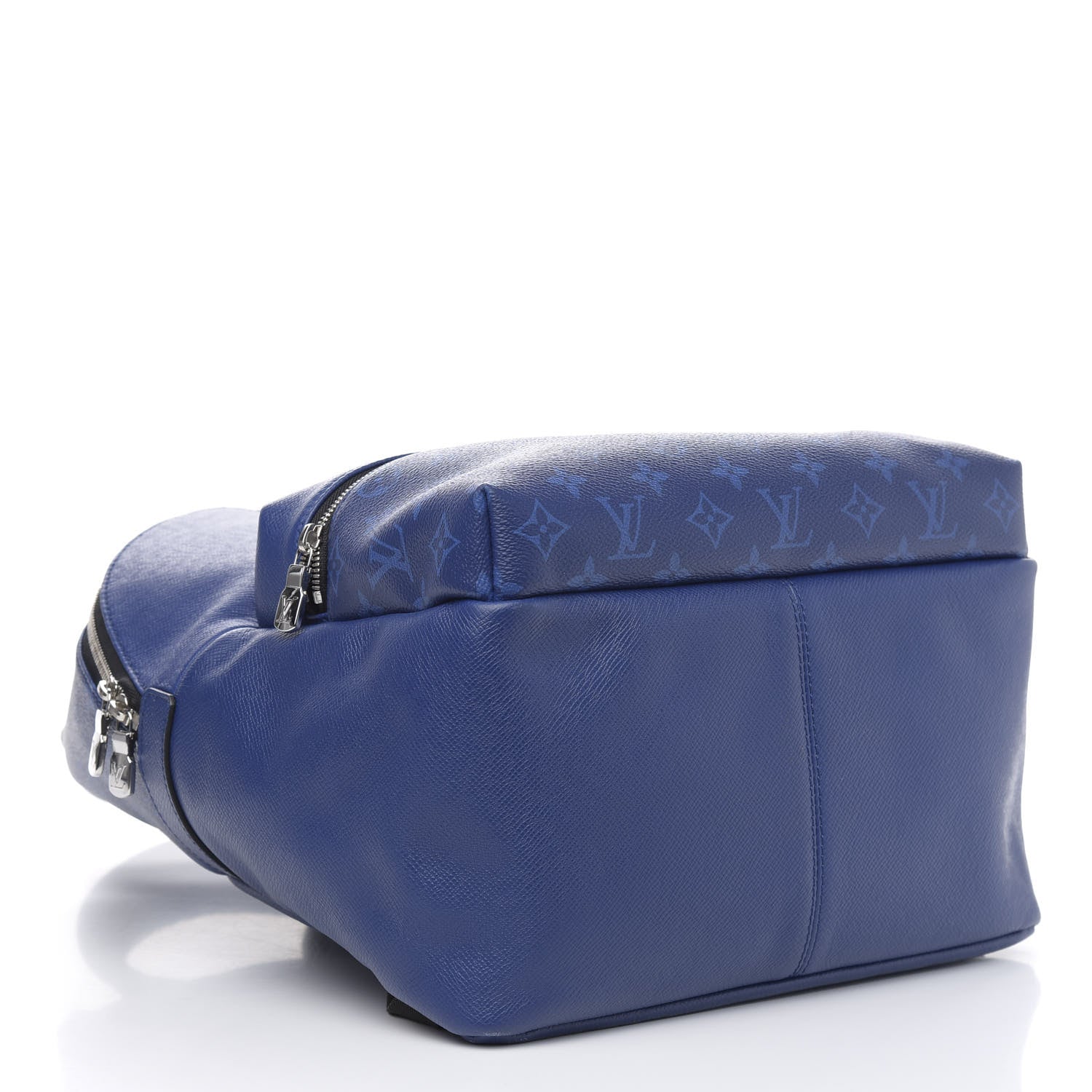 Louis Vuitton Taiga Monogram Discovery Backpack PM Cobalt 3 of 8
