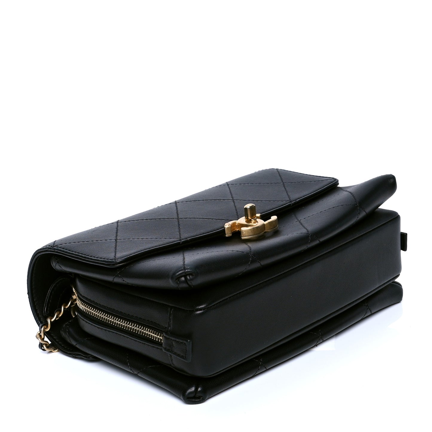 Lambskin Sleek And Chic Flap Black